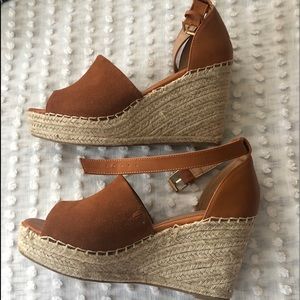 Steve Madden Jaylen Espadrille Wedge